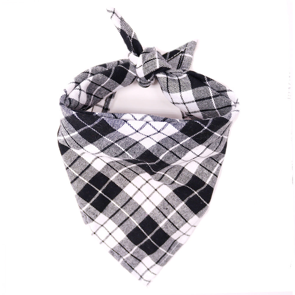 Bandana Tartan Scozzese: Stile Inconfondibile per il Tuo Pet