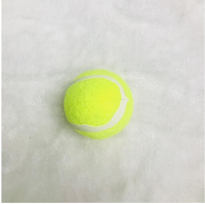 🎾 Palla da Tennis Gigante in Gomma: Divertimento Extra-Large! 🐕