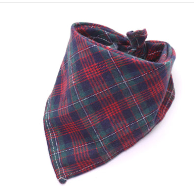 Bandana Tartan Scozzese: Stile Inconfondibile per il Tuo Pet