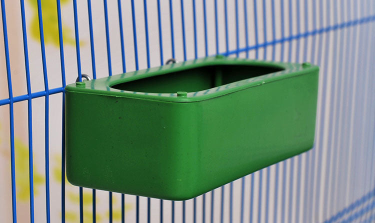 Mangiatoia Anti-Spreco Sospesa: Semi Sempre Puliti, Rifornimento Facile e Zero Disordine 🌾🐦