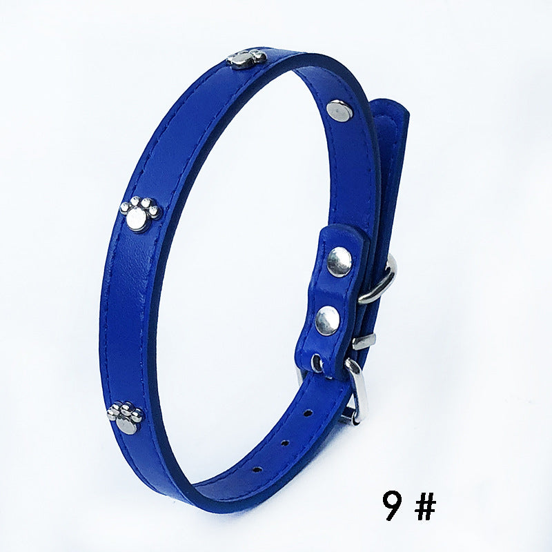 Set di 10 Collari in Ecopelle con Zampette: Il Guardaroba Perfetto! 🐾